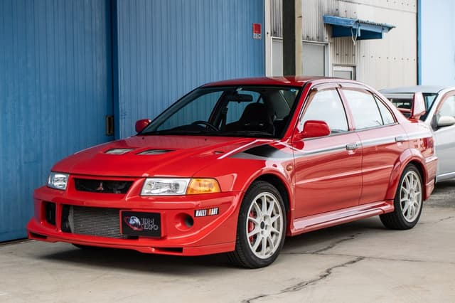 2000 Mitsubishi Lancer Evolution JDM car for sale — photo 2 of 25