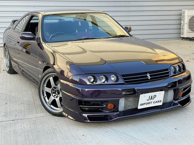 1995 Nissan Skyline JDM car for sale — photo 3 of 25