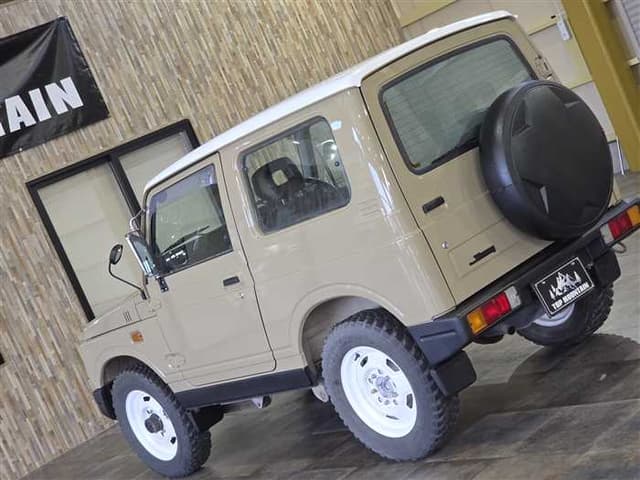 1996 Suzuki Jimny JDM car for sale — photo 14 of 24