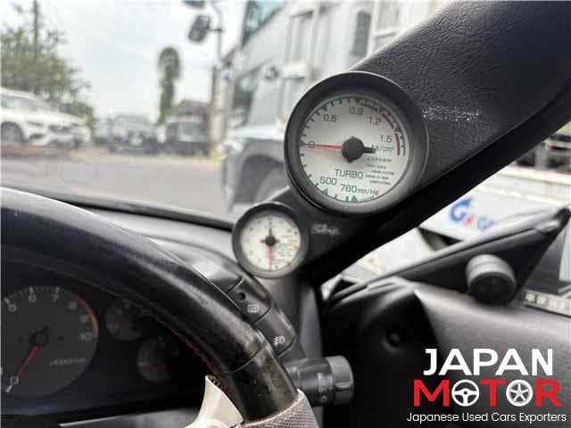 1991 Nissan Skyline JDM car for sale — photo 10 of 17