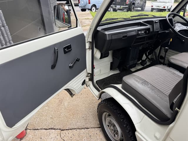 1984 Suzuki Carry JDM car for sale — photo 25 of 25