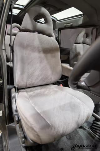 1997 Mitsubishi Delica JDM car for sale — photo 15 of 25