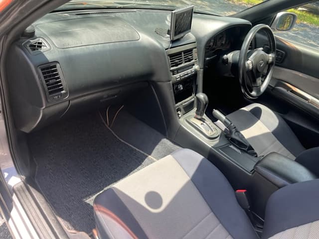 1998 Nissan Skyline JDM car for sale — photo 12 of 17