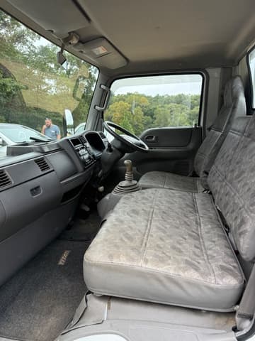 2001 Mazda Titan JDM car for sale — photo 11 of 19