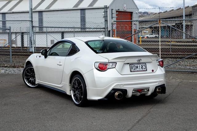 2012 Toyota 86 JDM car for sale — photo 3 of 13