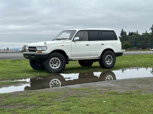 1993 Toyota Land Cruiser JDM car for sale — photo 10 of 10