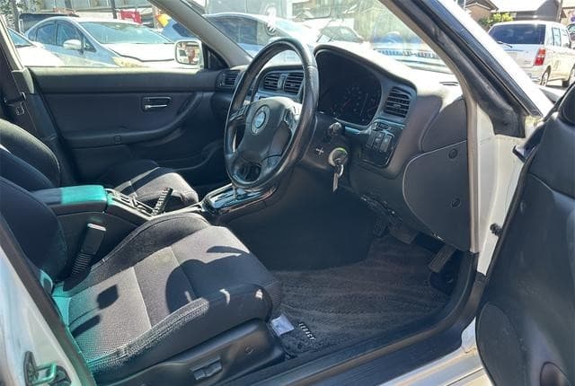 2002 Subaru Legacy JDM car for sale — photo 5 of 25