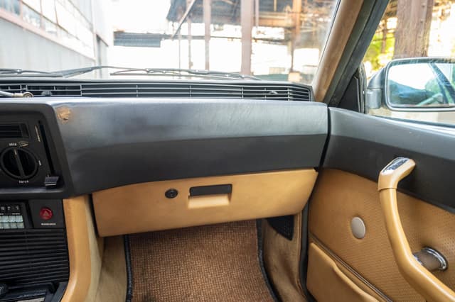 1977 Bmw JDM car for sale — photo 24 of 25