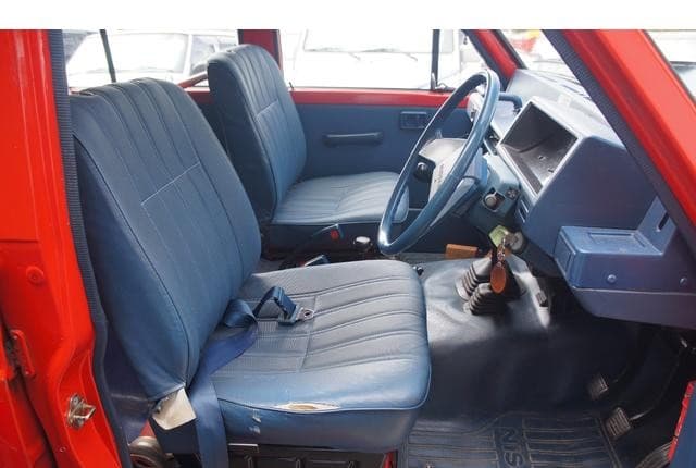 1985 Nissan Safari JDM car for sale — photo 8 of 25
