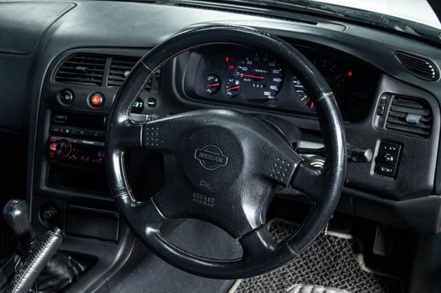 1997 Nissan Skyline JDM car for sale — photo 18 of 20
