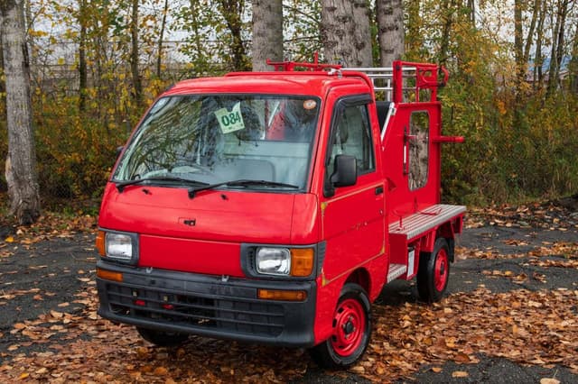 1999 Daihatsu Hijet JDM car for sale — photo 3 of 15