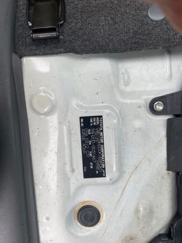 2006 Toyota HiAce JDM car for sale — photo 16 of 17