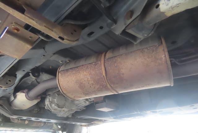 2005 Mitsubishi Pajero JDM car for sale — photo 19 of 25