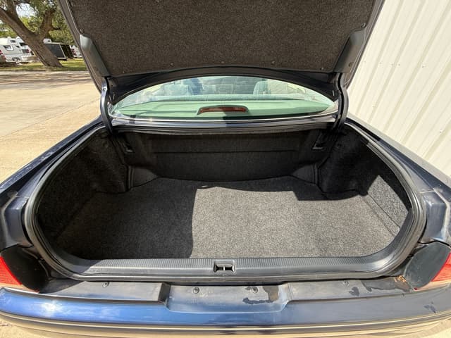1998 Toyota Crown JDM car for sale — photo 18 of 21