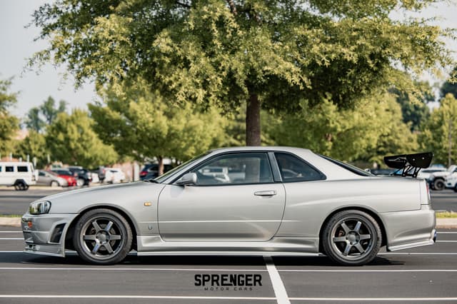 1998 Nissan Skyline JDM car for sale — photo 8 of 25
