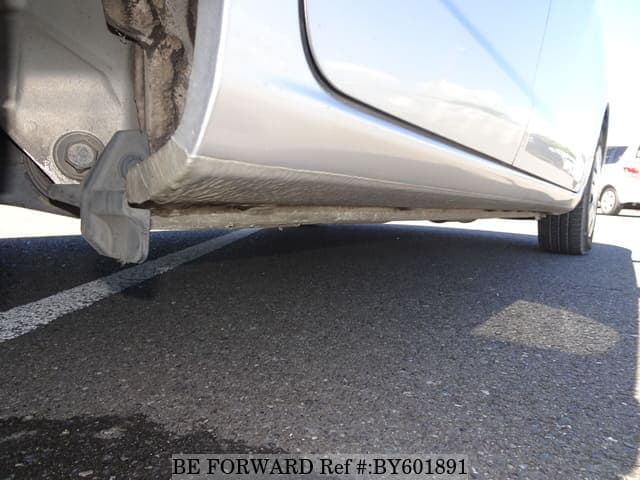 2010 Honda Fit JDM car for sale — photo 21 of 25