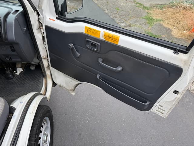 1999 Daihatsu Hijet JDM car for sale — photo 24 of 25