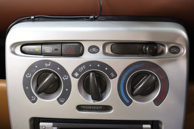 2000 Toyota Will JDM car for sale — photo 14 of 25