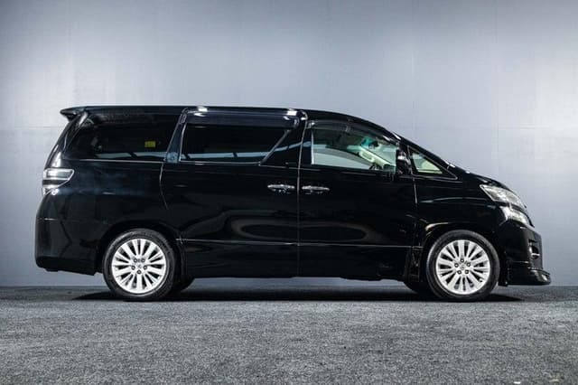 2012 Toyota Vellfire JDM car for sale — photo 9 of 19