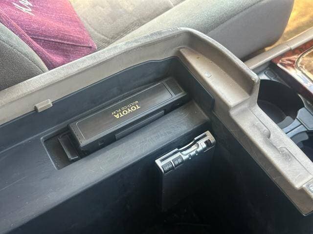 2000 Toyota Land Cruiser JDM car for sale — photo 8 of 17