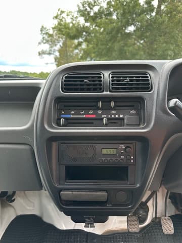 1999 Suzuki Carry JDM car for sale — photo 21 of 25