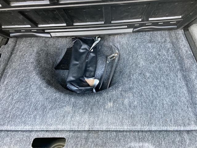 1998 Nissan Stagea JDM car for sale — photo 22 of 25
