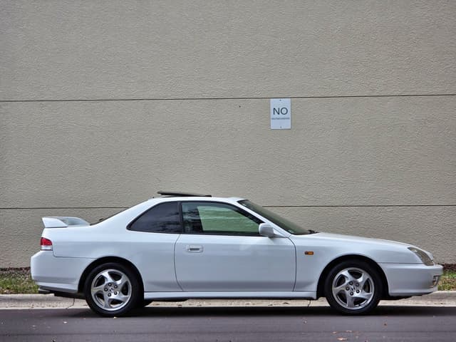 2000 Honda Prelude JDM car for sale — photo 4 of 25