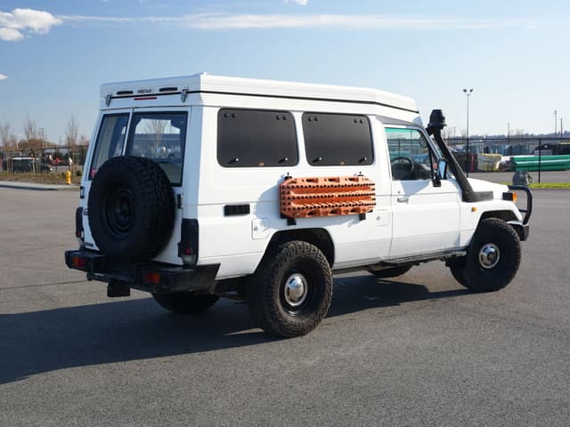1992 Toyota Land Cruiser JDM car for sale — photo 7 of 10