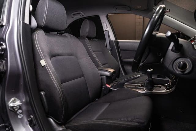 2007 Mazda Atenza JDM car for sale — photo 11 of 15