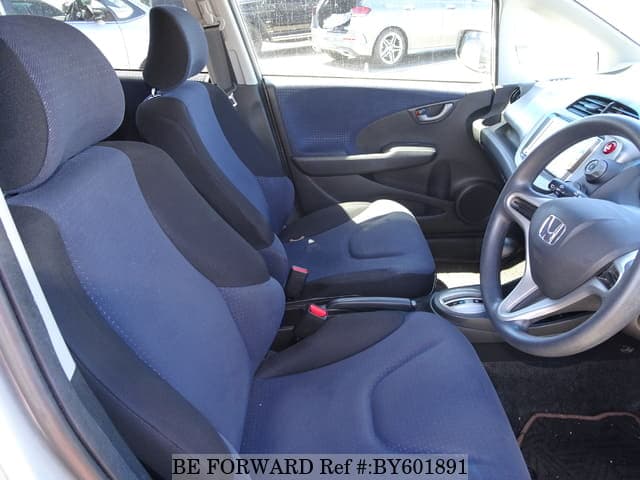 2010 Honda Fit JDM car for sale — photo 25 of 25