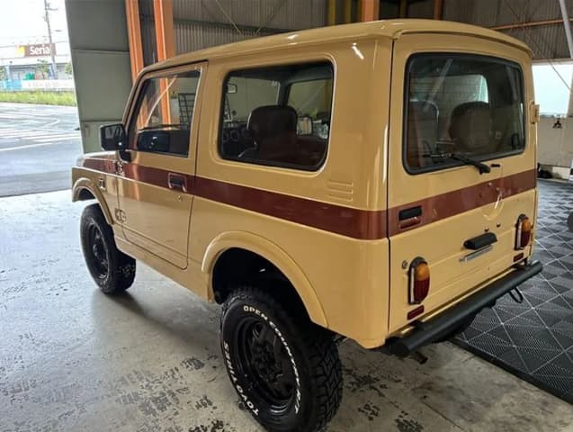 1996 Suzuki Jimny JDM car for sale — photo 3 of 11
