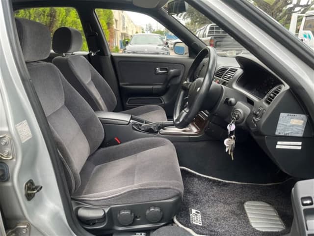 1994 Nissan Skyline JDM car for sale — photo 11 of 16