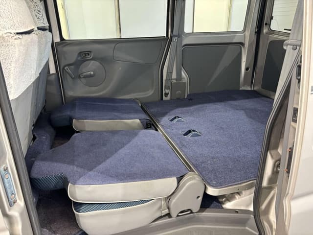 2000 Mitsubishi Town Box JDM car for sale — photo 20 of 25