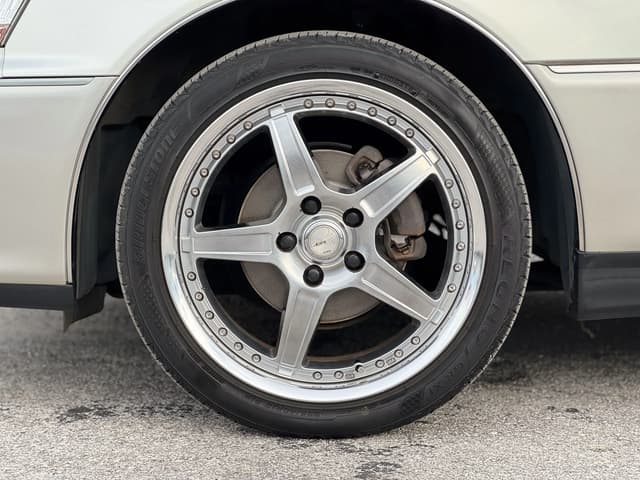 2000 Toyota Majesta JDM car for sale — photo 7 of 25