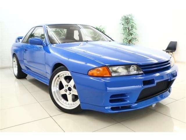 1989 Nissan Skyline JDM car for sale — photo 3 of 25