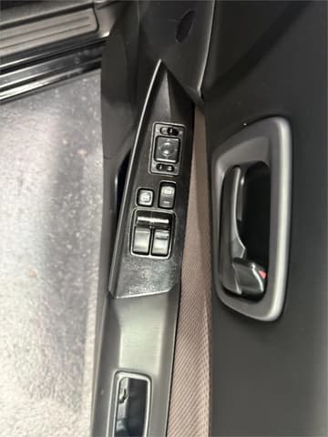 1998 Nissan Skyline JDM car for sale — photo 7 of 9