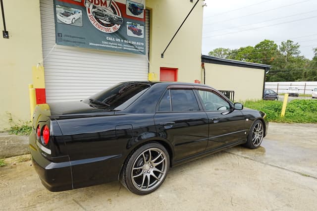 1998 Nissan Skyline JDM car for sale — photo 4 of 17