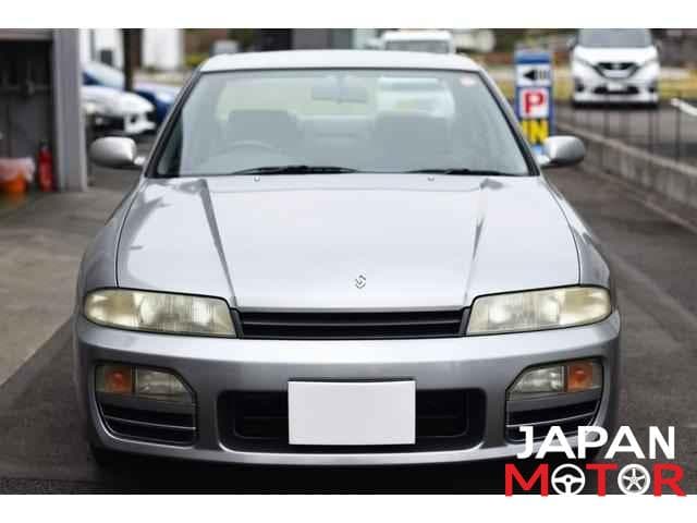 1996 Nissan Skyline JDM car for sale — photo 2 of 10