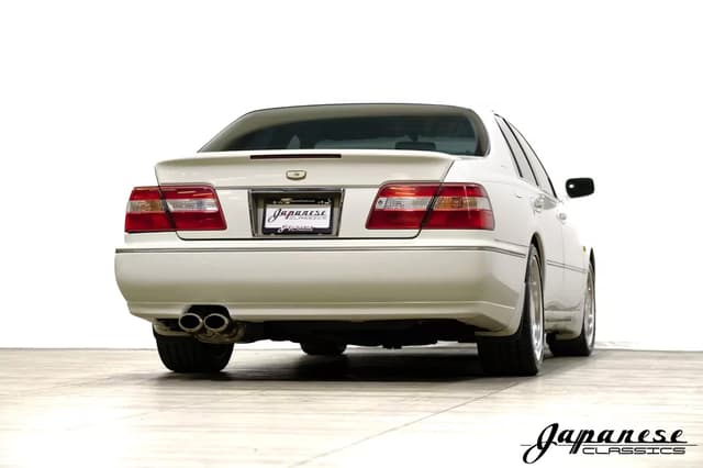 1996 Nissan Cima JDM car for sale — photo 8 of 25