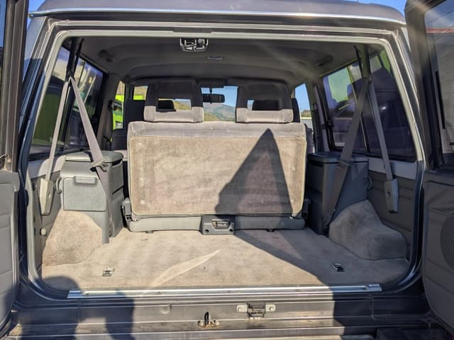 1992 Nissan Safari JDM car for sale — photo 10 of 19