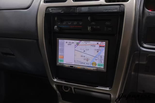 1998 Toyota Hilux Surf JDM car for sale — photo 12 of 25