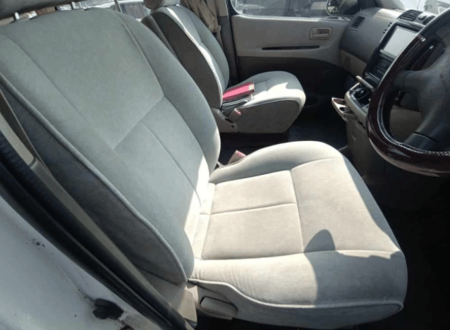 1999 Toyota Grand Hiace JDM car for sale — photo 5 of 7