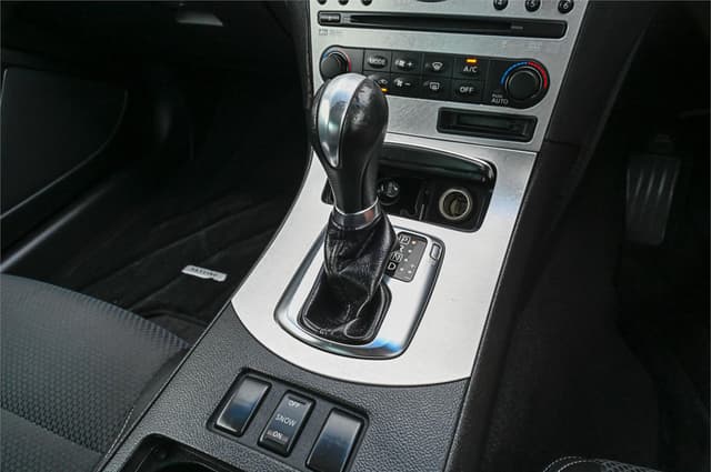 2008 Nissan Skyline JDM car for sale — photo 18 of 21