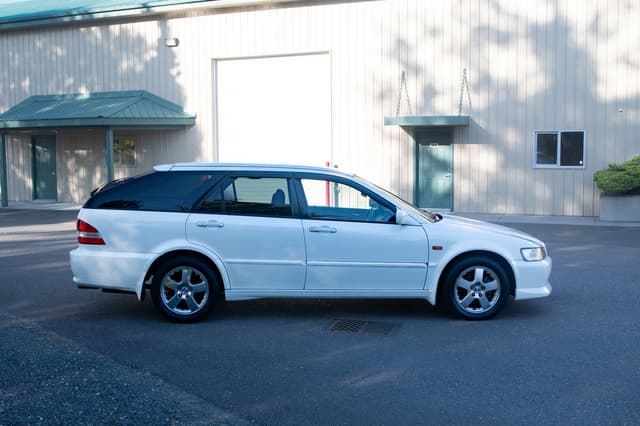 1998 Honda Accord JDM car for sale — photo 9 of 12