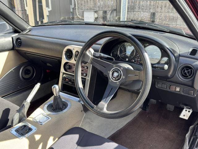 1996 Mazda Roadster (Eunos Roadster / MX-5) JDM car for sale — photo 15 of 20