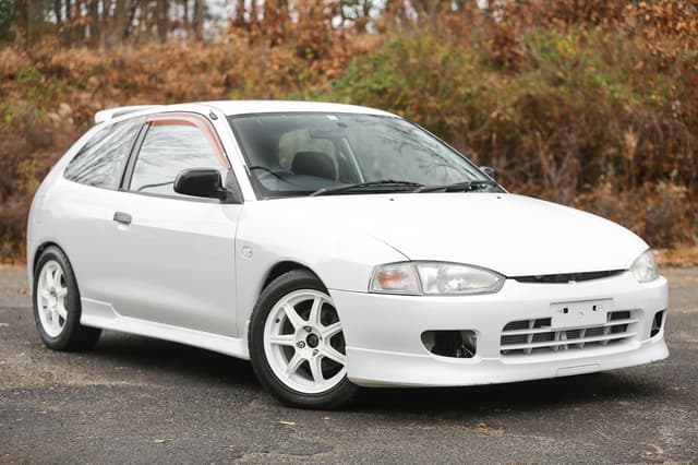 1996 Mitsubishi Mirage JDM car for sale — photo 12 of 25