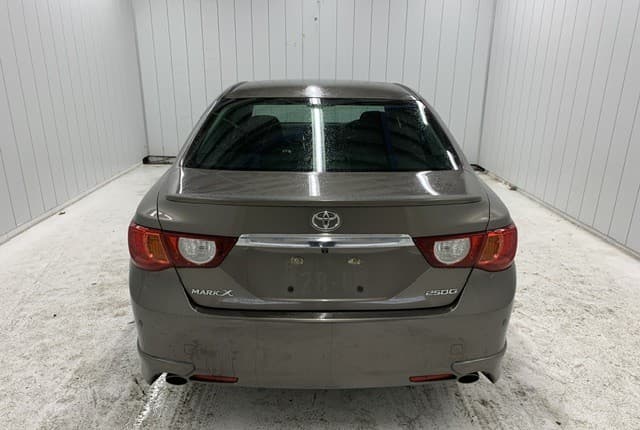 2011 Toyota Mark X JDM car for sale — photo 6 of 25