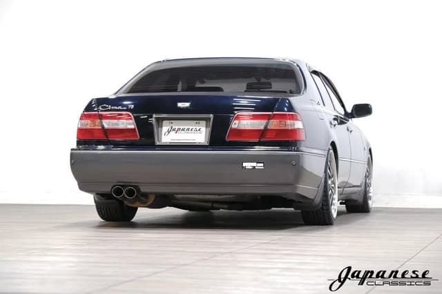 1996 Nissan Cima JDM car for sale — photo 6 of 25