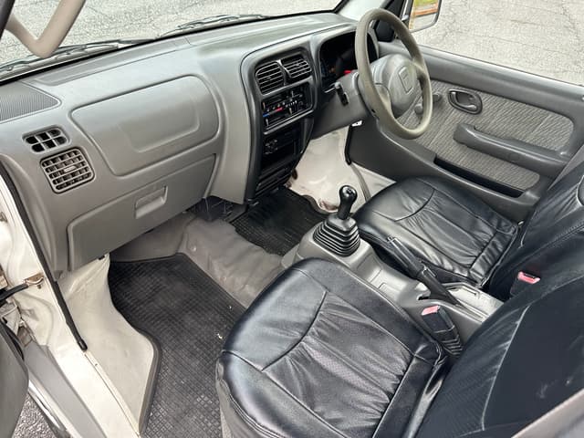 2001 Suzuki Carry JDM car for sale — photo 12 of 15