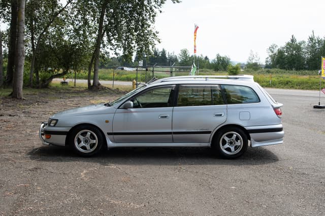1997 Toyota Caldina JDM car for sale — photo 7 of 15
